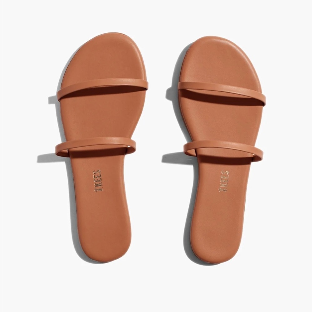 Brand new Tkees Gemma sandals. Au Naturale. Size 7